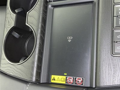 2023 Lexus LX photo 13