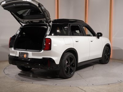 صورة 30 لـ 2024 MINI COOPER COUNTRYMAN