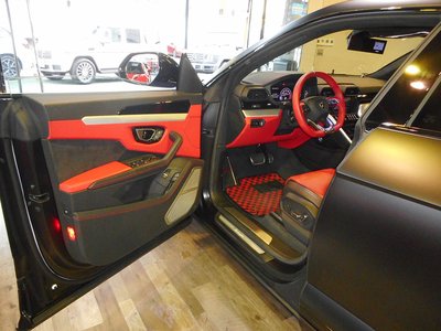 صورة 37 لـ 2019 Lamborghini URUS