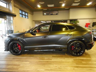 صورة 6 لـ 2019 Lamborghini URUS