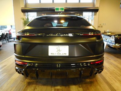 صورة 4 لـ 2019 Lamborghini URUS