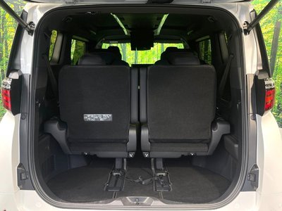 صورة 43 لـ 2024 Toyota ALPHARD