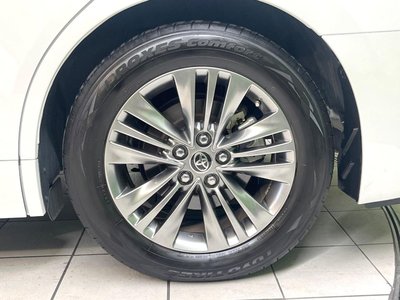 صورة 24 لـ 2024 Toyota ALPHARD