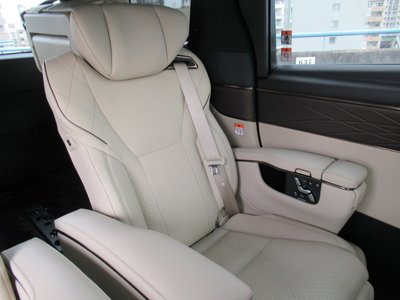 2025 Toyota ALPHARD 照片 21