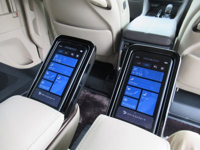 2025 Toyota ALPHARD 照片 24