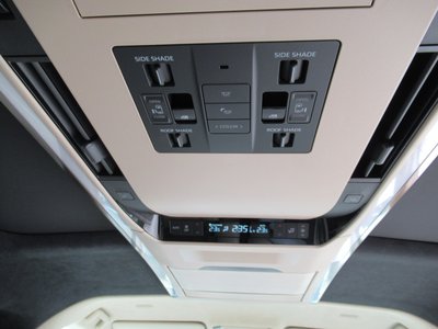 2025 Toyota ALPHARD 照片 28