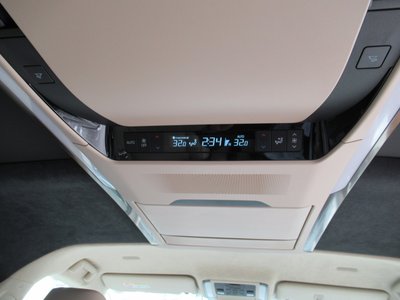 2025 Toyota ALPHARD 照片 26