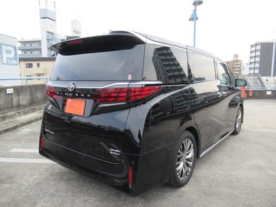 2025 Toyota ALPHARD 照片 4