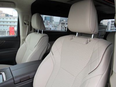 2025 Toyota ALPHARD 照片 15