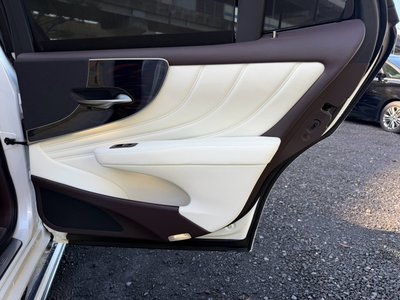 2018 Lexus LS thumbnail 61