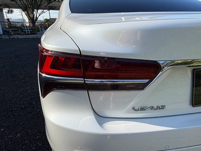 2018 Lexus LS thumbnail 27