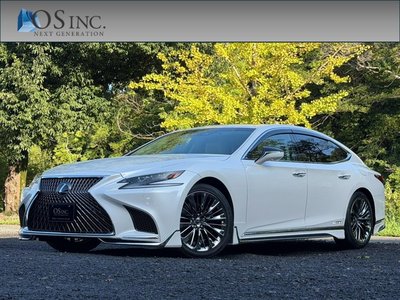 2018 Lexus LS photo 1