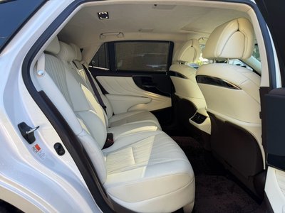2018 Lexus LS thumbnail 62