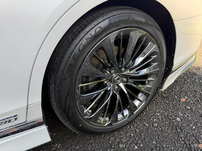 2018 Lexus LS thumbnail 31