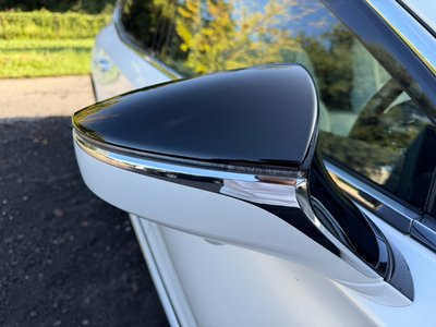 2018 Lexus LS thumbnail 19