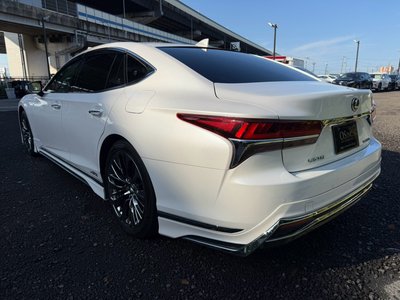 2018 Lexus LS thumbnail 29