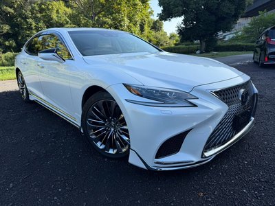 2018 Lexus LS photo 16