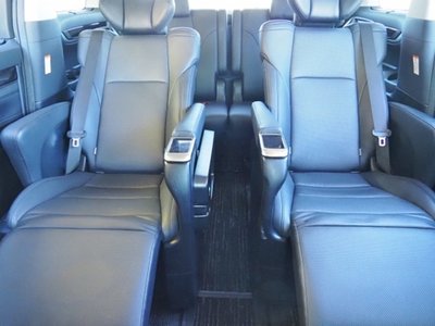 2021 Toyota ALPHARD — фото 34