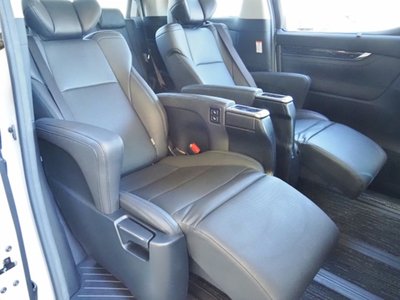 2021 Toyota ALPHARD — фото 35