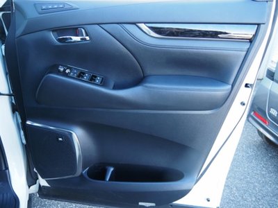 2021 Toyota ALPHARD — фото 71