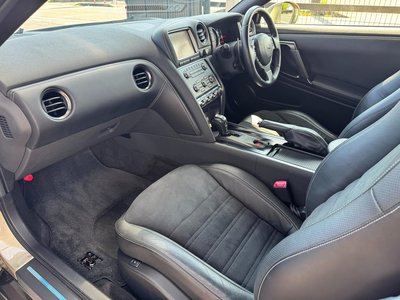 صورة مصغرة 39 لـ 2015 Nissan GT-R