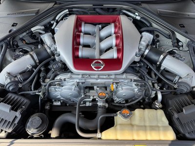 صورة مصغرة 42 لـ 2015 Nissan GT-R