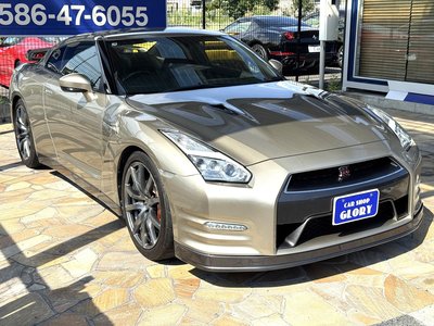 صورة 7 لـ 2015 Nissan GT-R