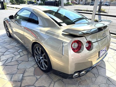 صورة 8 لـ 2015 Nissan GT-R