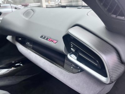 صورة 17 لـ 2023 Ferrari 296 GTS