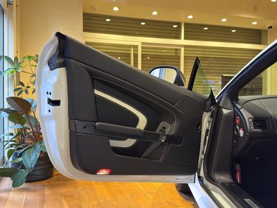 2014 Aston Martin V12 VANTAGE 照片 17
