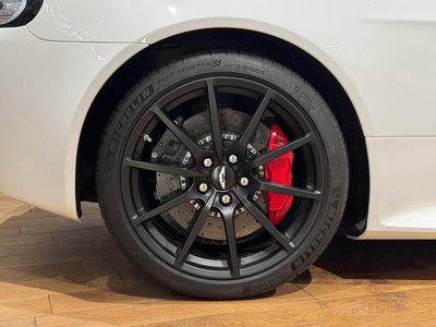 2014 Aston Martin V12 VANTAGE 照片 40