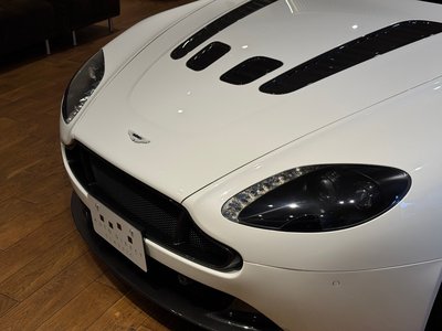 2014 Aston Martin V12 VANTAGE photo 9