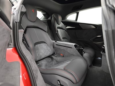 صورة 21 لـ 2024 Ferrari PUROSANGUE