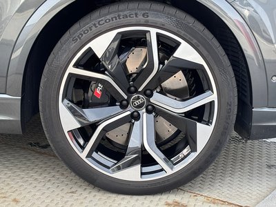 2024 AUDI RS Q8 thumbnail 24