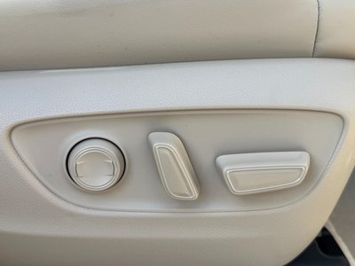 2025 Toyota LAND CRUISER 300 — фото 40