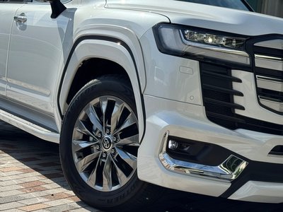 2025 Toyota LAND CRUISER 300 — фото 15