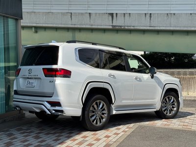 2025 Toyota LAND CRUISER 300 — фото 28