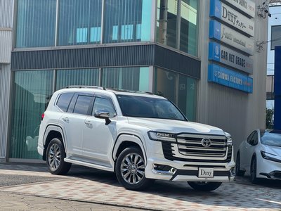 2025 Toyota LAND CRUISER 300 — фото 71
