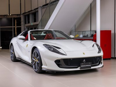 2021 Ferrari 812 GTS — фото 12