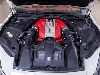 2021 Ferrari 812 GTS — фото 8