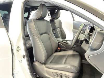 2023 Toyota CROWN SPORT — фото 14