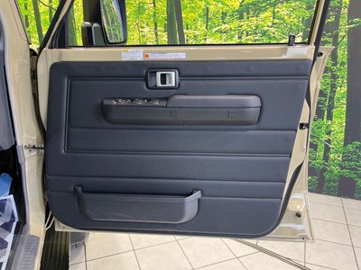 2024 Toyota LAND CRUISER 70 照片 49