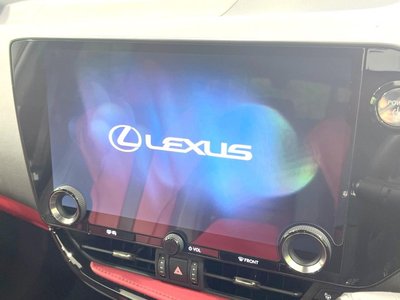 صورة 4 لـ 2023 Lexus NX