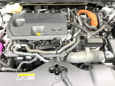 2025 Toyota CROWN SPORT 照片 21