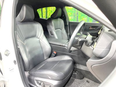 2025 Toyota CROWN SPORT 照片 11