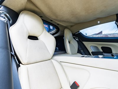صورة 24 لـ 2010 Aston Martin RAPIDE