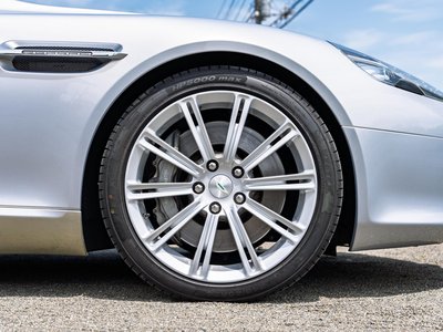 صورة 8 لـ 2010 Aston Martin RAPIDE