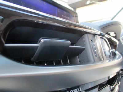 صورة 65 لـ 2015 Lexus LX