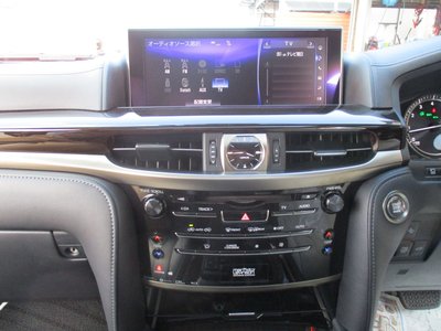 صورة 62 لـ 2015 Lexus LX