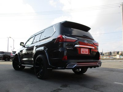 صورة 17 لـ 2015 Lexus LX